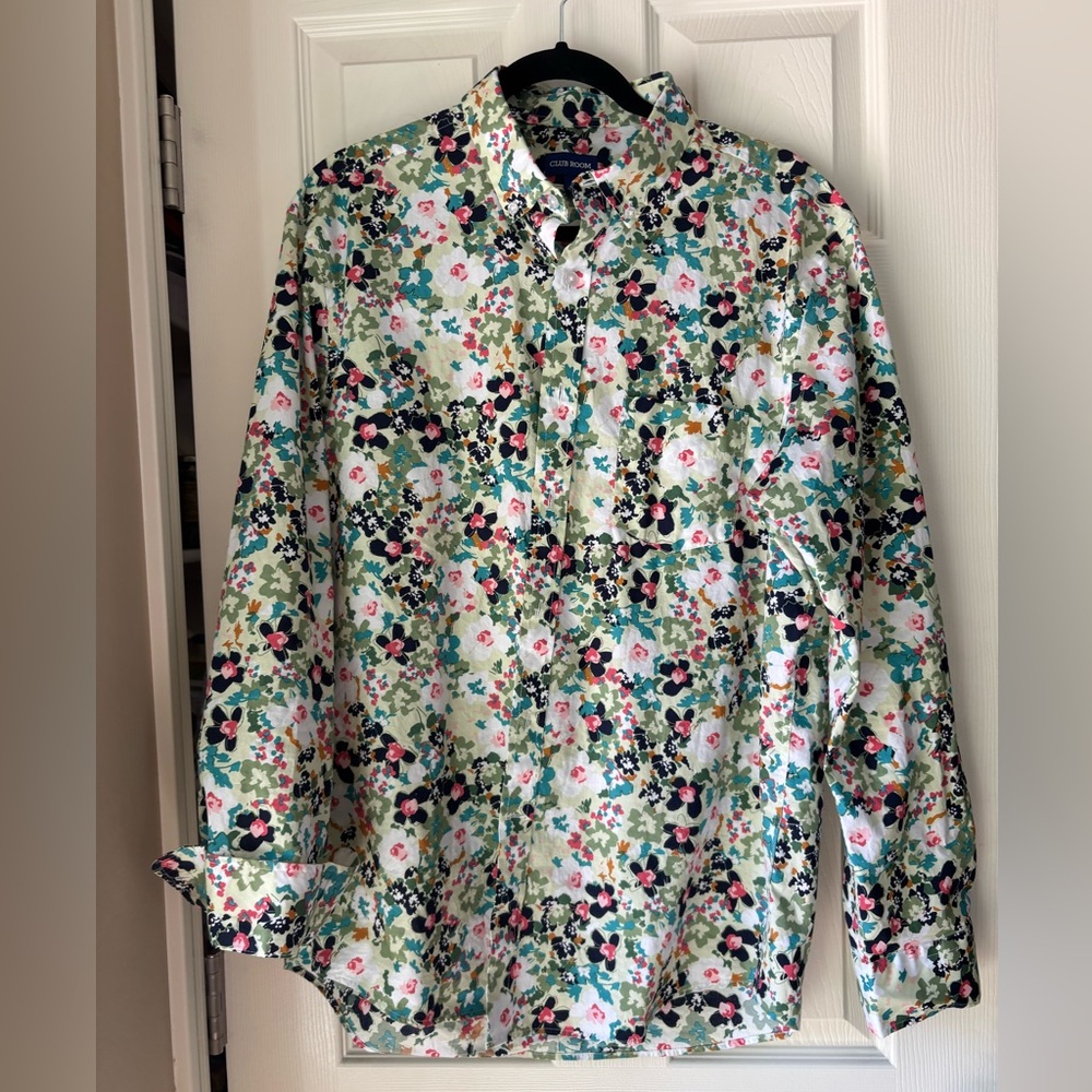 Club Room Shirt - Men’s Long Sleeve, Floral Print, Dress Shirt. Size Large